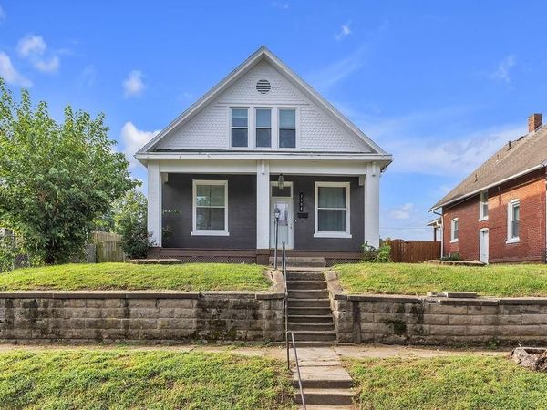 2804 Penn Street, St Joseph, MO 64507