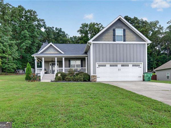 212 Burnt Hickory Lane SE, Calhoun, GA 30701