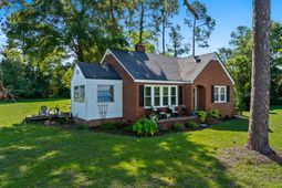 517 Calhoun Street photo 4