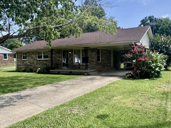29 Hickman Hwy , Hickman, TN 38567