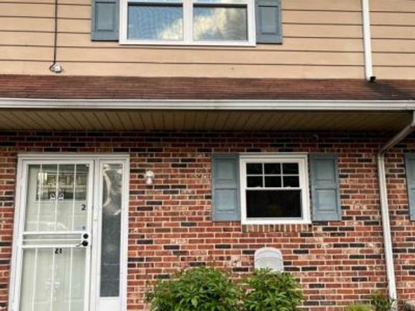 21 LA CASCATA TNHS, CLEMENTON, NJ 08021