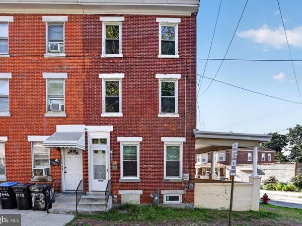 1000 GREEN STREET , NORRISTOWN, PA 19401