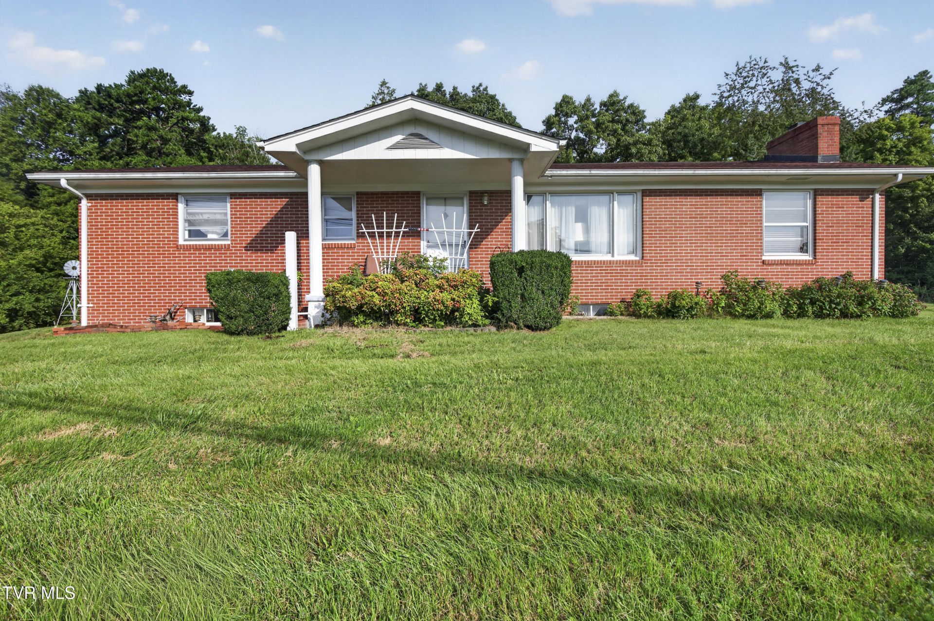 192 2nd Avenue, Bristol, TN 37620 Main Photo