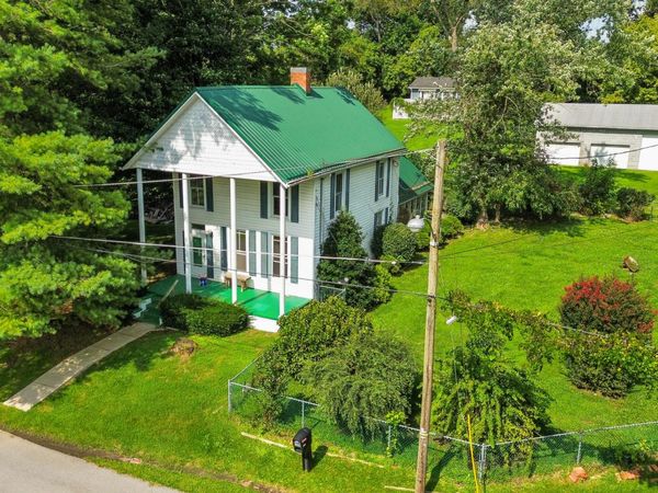 343 Magnolia Drive, Glade Spring, VA 24340