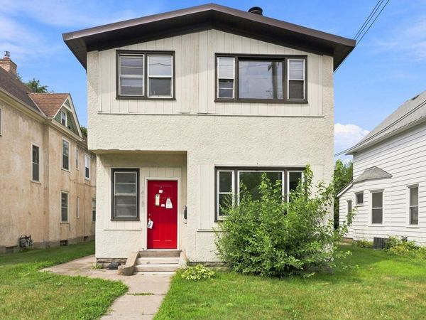 1716 University Avenue NE, Minneapolis, MN 55413