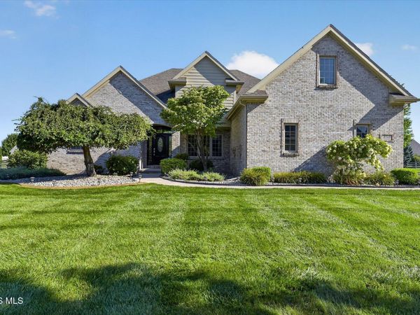 8518 Kacie Lane, Monclova, OH 43542
