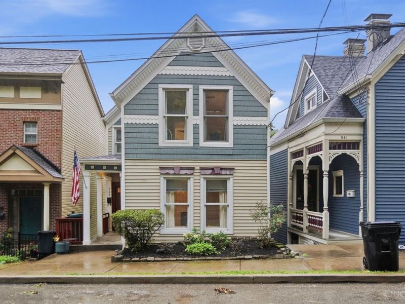 539 Hoge Street, Cincinnati, OH 45226 Photo 2