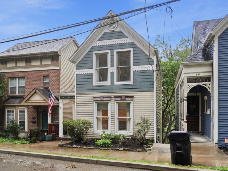 539 Hoge Street, Cincinnati, OH 45226 Photo 3