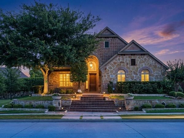 4604 Golden Mew Drive, Carrollton, TX 75010