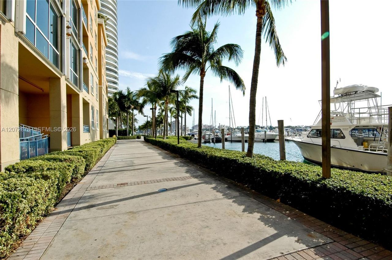 90 Alton Rd , Unit 2608, Miami Beach, FL 33139 Photo