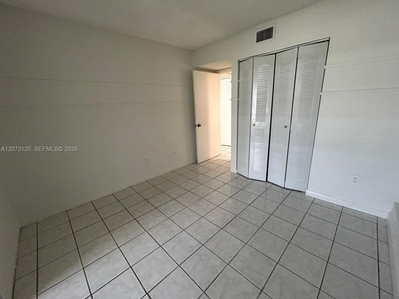 9729 Hammocks Blvd, Unit 105E, Miami, FL 33196 Photo