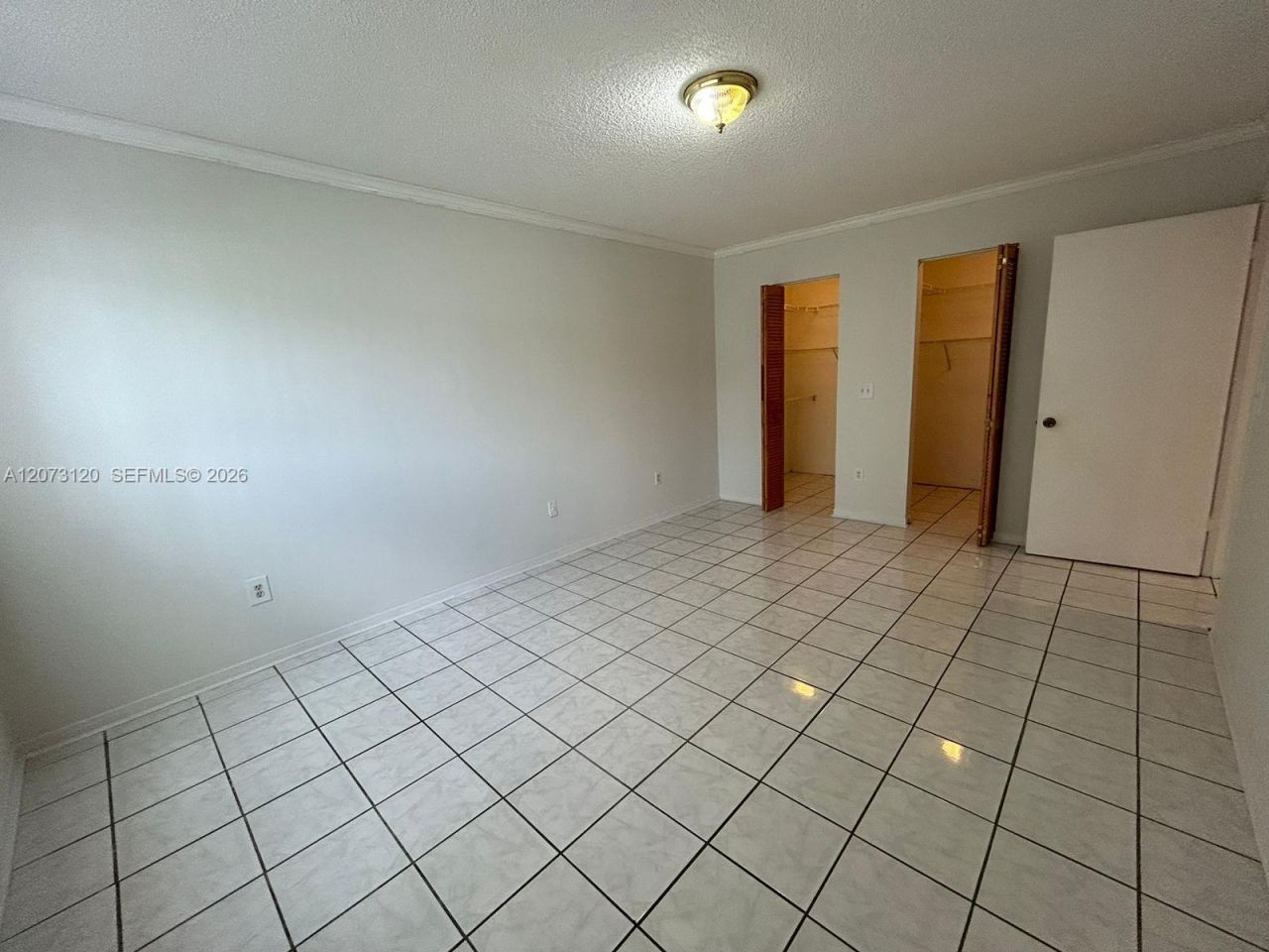 9729 Hammocks Blvd, Unit 105E, Miami, FL 33196 Photo