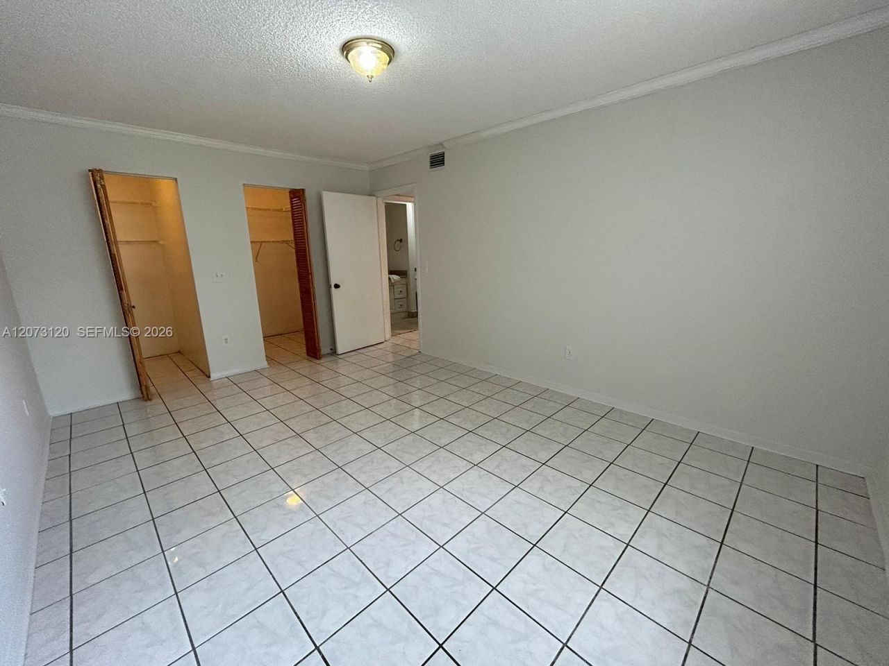 9729 Hammocks Blvd, Unit 105E, Miami, FL 33196 Photo