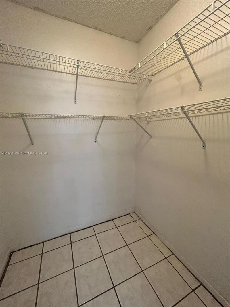 9729 Hammocks Blvd, Unit 105E, Miami, FL 33196 Photo