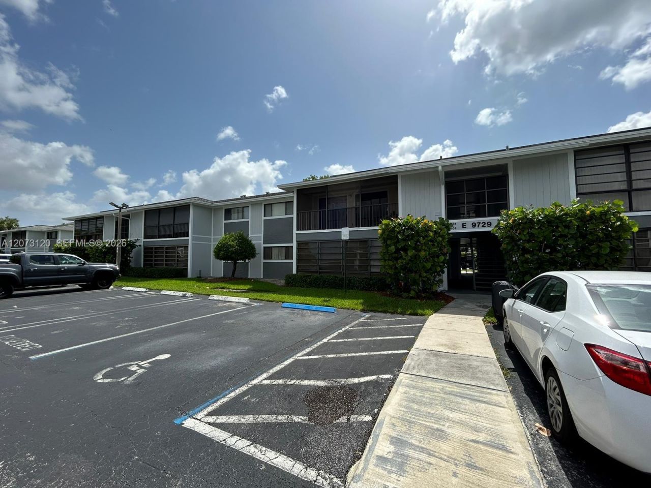 9729 Hammocks Blvd, Unit 105E, Miami, FL 33196 Photo