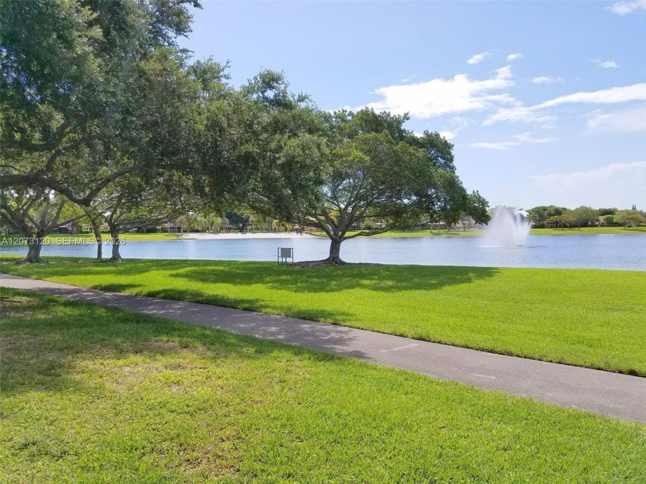 9729 Hammocks Blvd, Unit 105E, Miami, FL 33196 Photo