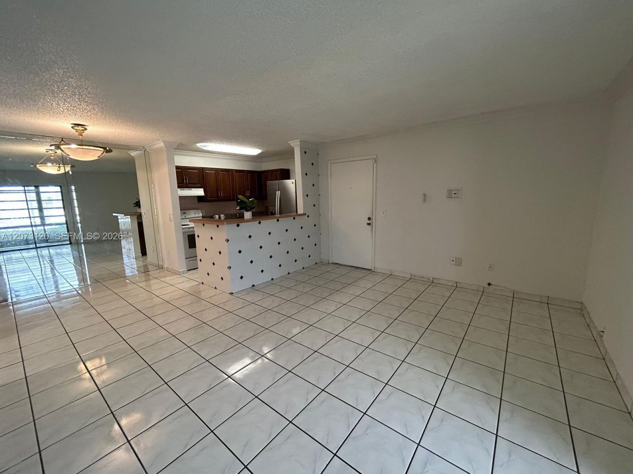 9729 Hammocks Blvd, Unit 105E, Miami, FL 33196 Photo
