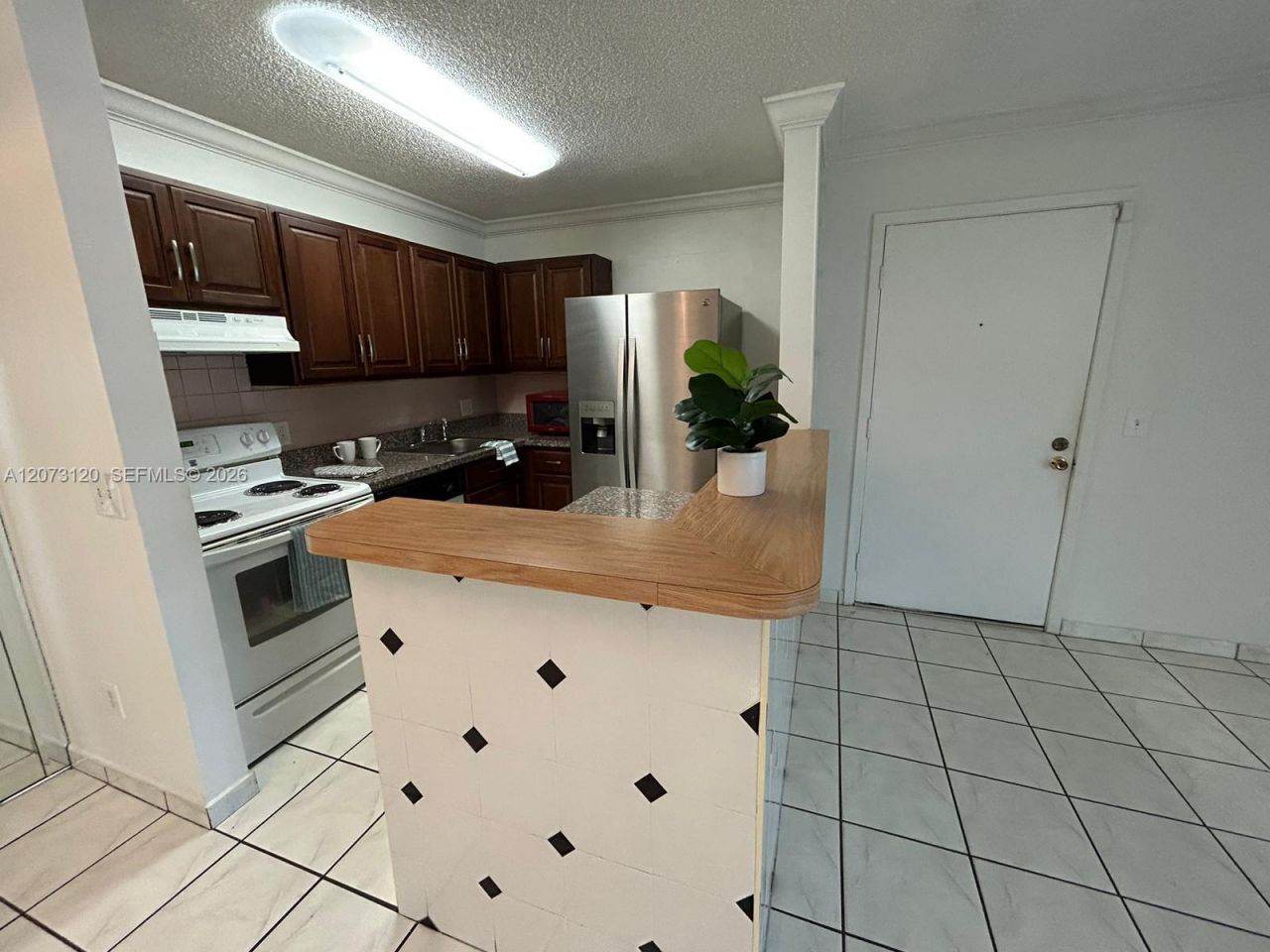 9729 Hammocks Blvd, Unit 105E, Miami, FL 33196 Photo