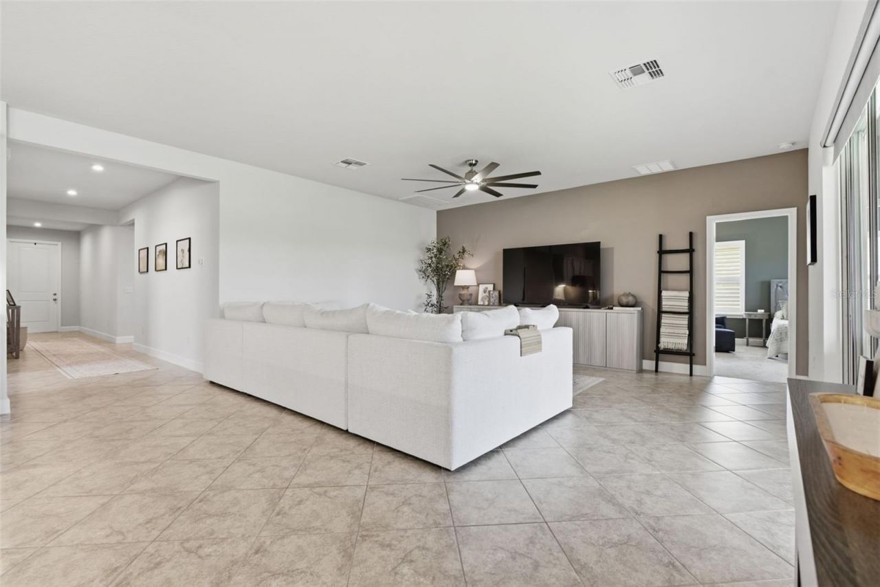 6413 114th Avenue E, Parrish, FL 34219 Photo