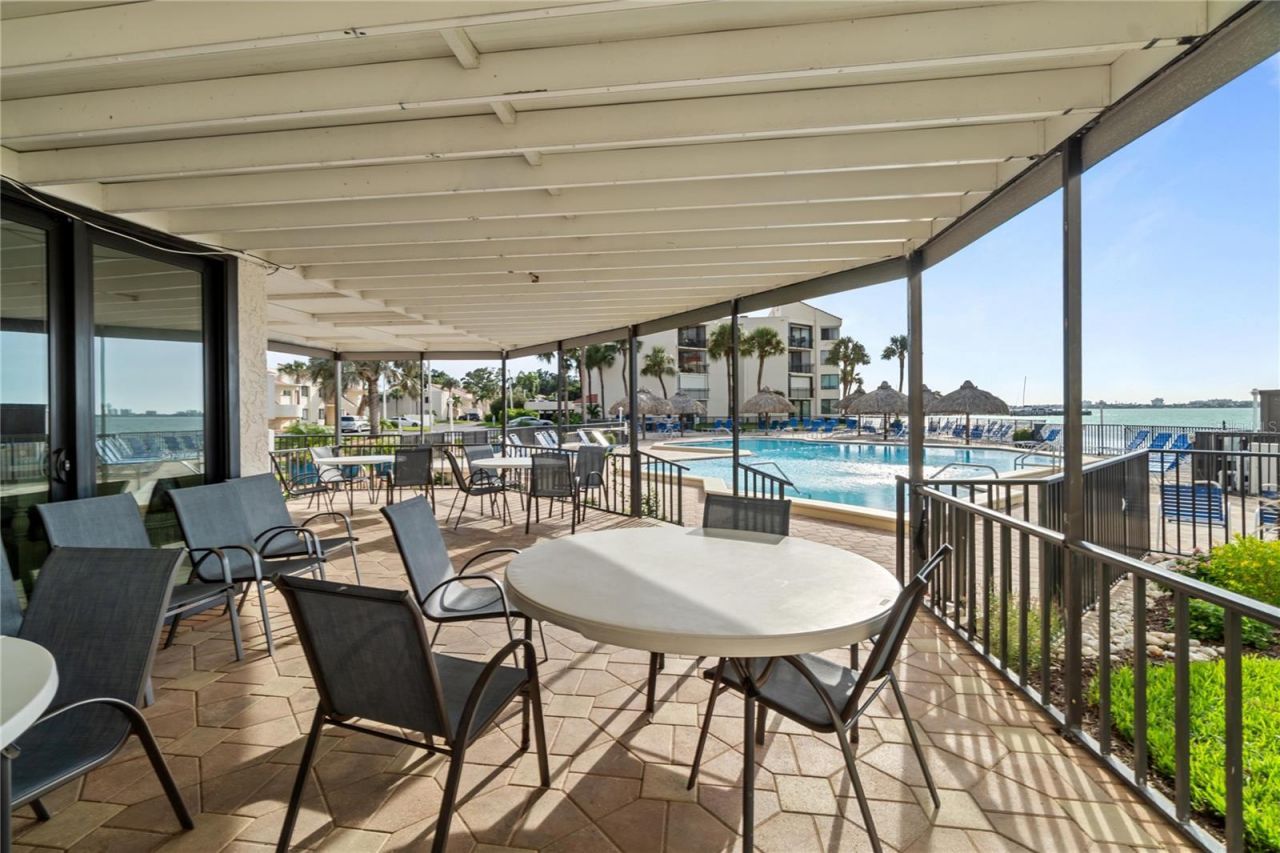 5505 La Puerta Del Sol Boulevard S, Unit 126, Saint Petersburg, FL 33715 Photo