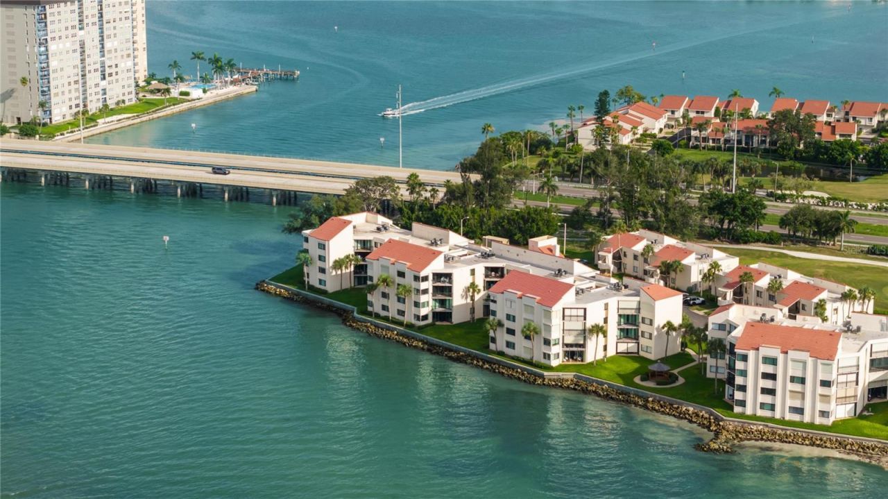 5505 La Puerta Del Sol Boulevard S, Unit 126, Saint Petersburg, FL 33715 Photo