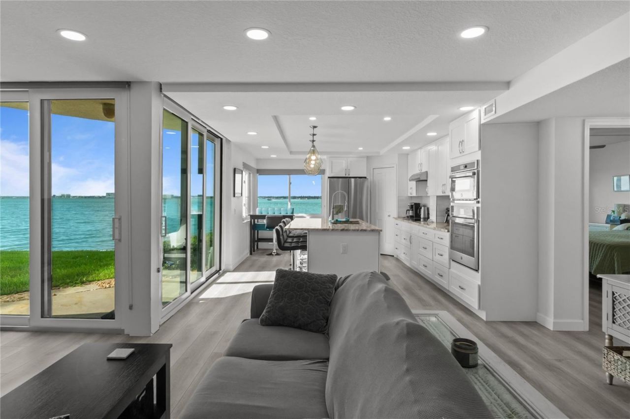 5505 La Puerta Del Sol Boulevard S, Unit 126, Saint Petersburg, FL 33715 Photo