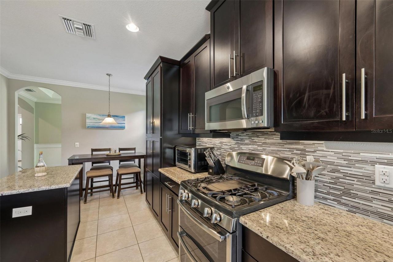 6145 Anise Drive, Sarasota, FL 34238 Photo