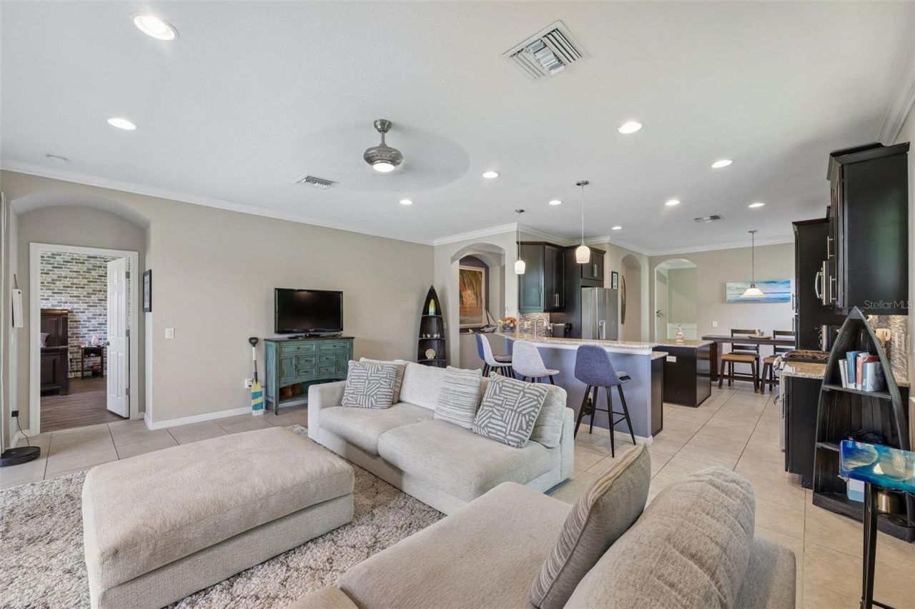 6145 Anise Drive, Sarasota, FL 34238 Photo