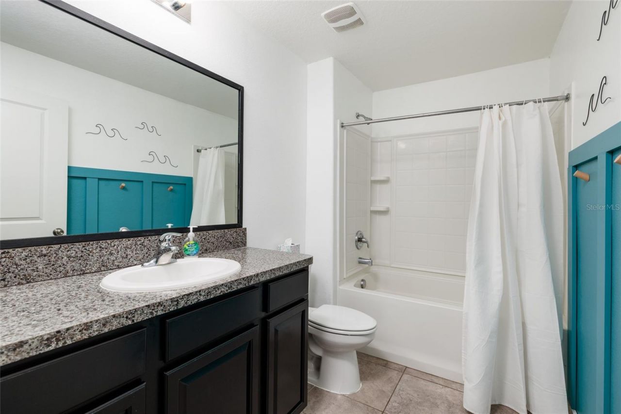 36077 Stable Wilk Avenue, Zephyrhills, FL 33541 Photo