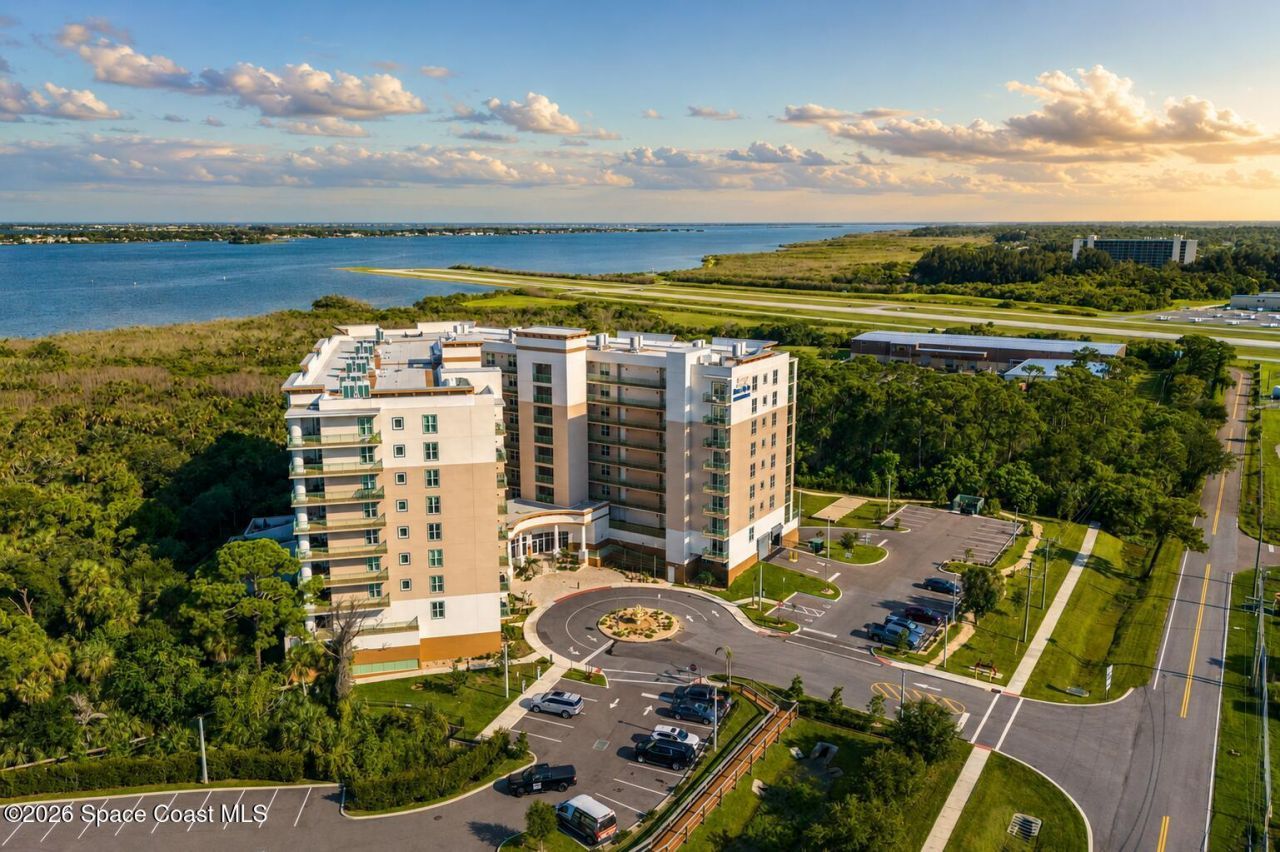 735 Pilot Lane, Unit 908, Merritt Island, FL 32952 Photo