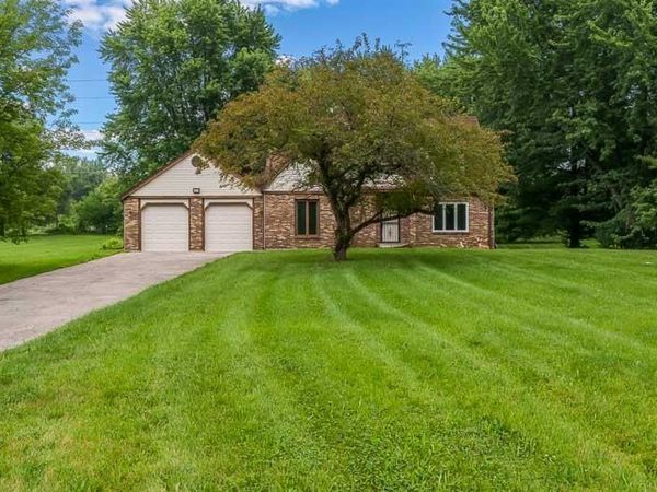 6335 Durness Drive, CALEDONIA, IL 61011