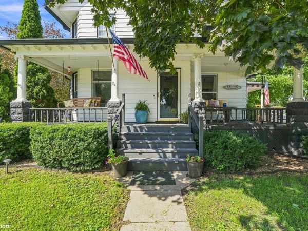 103 W 2nd Avenue, Olds, IA 52647