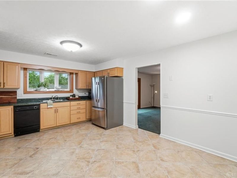2372 Banyon Drive, Beavercreek, OH 45431 Photo 26