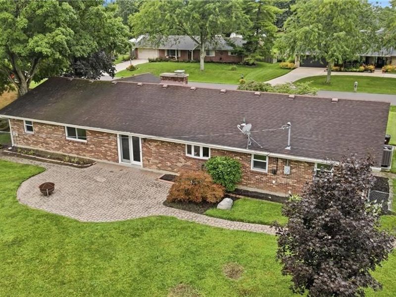 2372 Banyon Drive, Beavercreek, OH 45431 Photo 3
