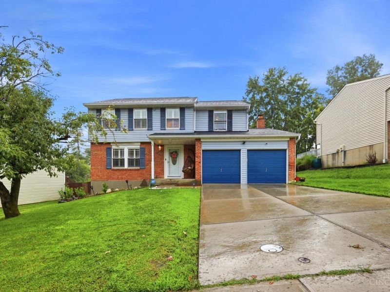 5369 Edger Drive, Green Township, OH 45239 Photo 2