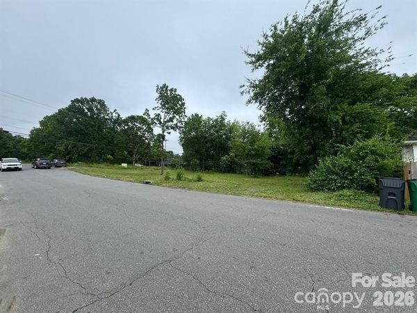 2211 Carmine Street, Charlotte, NC 28206