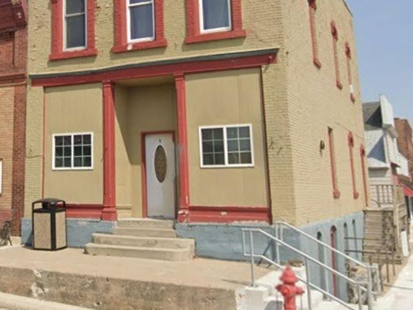 100 N Lydia Street, Ossian, IA 52161