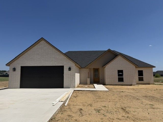 207 Wilson Loop, Durant, OK 74701 Main Photo