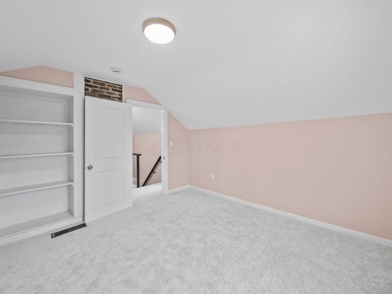 555 South Lane , Columbus, OH 43206 Photo 33