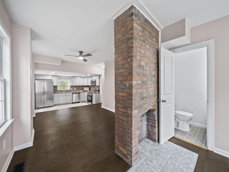 555 South Lane , Columbus, OH 43206 Photo 4