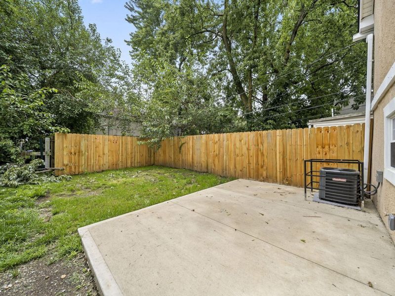 555 South Lane , Columbus, OH 43206 Photo 41