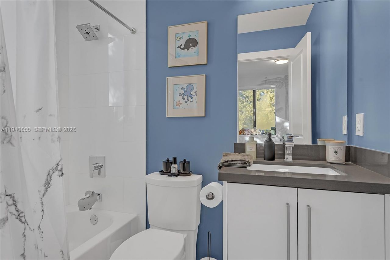 1405 Galiano St , Unit 4, Coral Gables, FL 33134 Photo