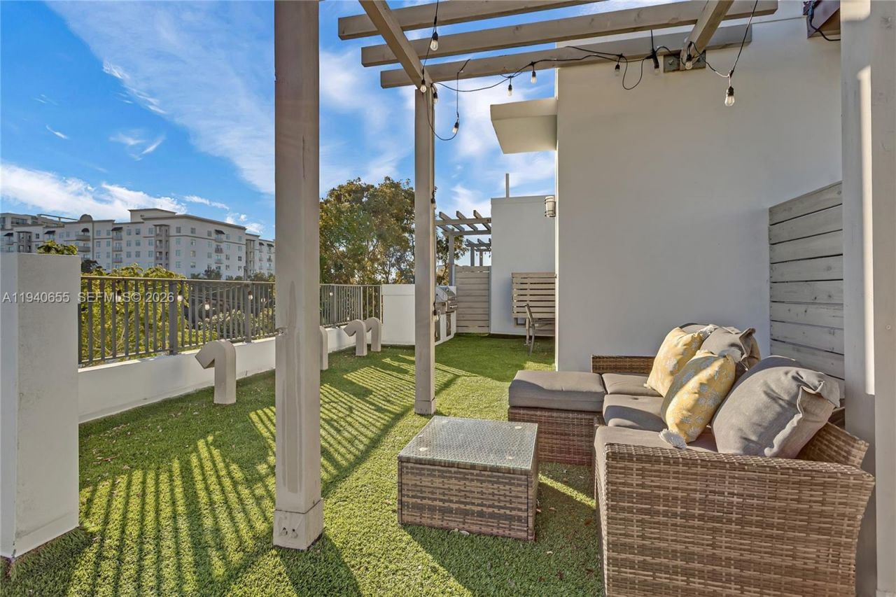 1405 Galiano St , Unit 4, Coral Gables, FL 33134 Photo
