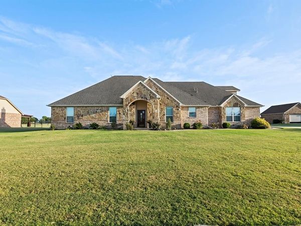 4055 Hackberry Circle, Caddo Mills, TX 75135