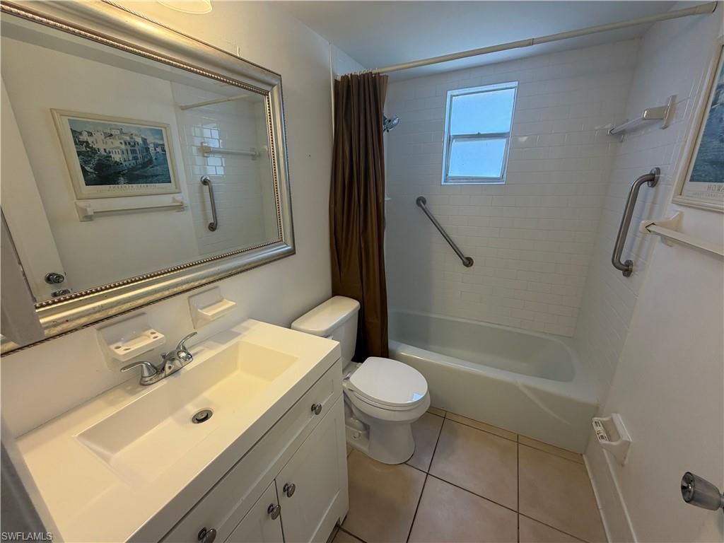 3325 Airport Rd N, Unit I1, Naples, FL 34105 Photo