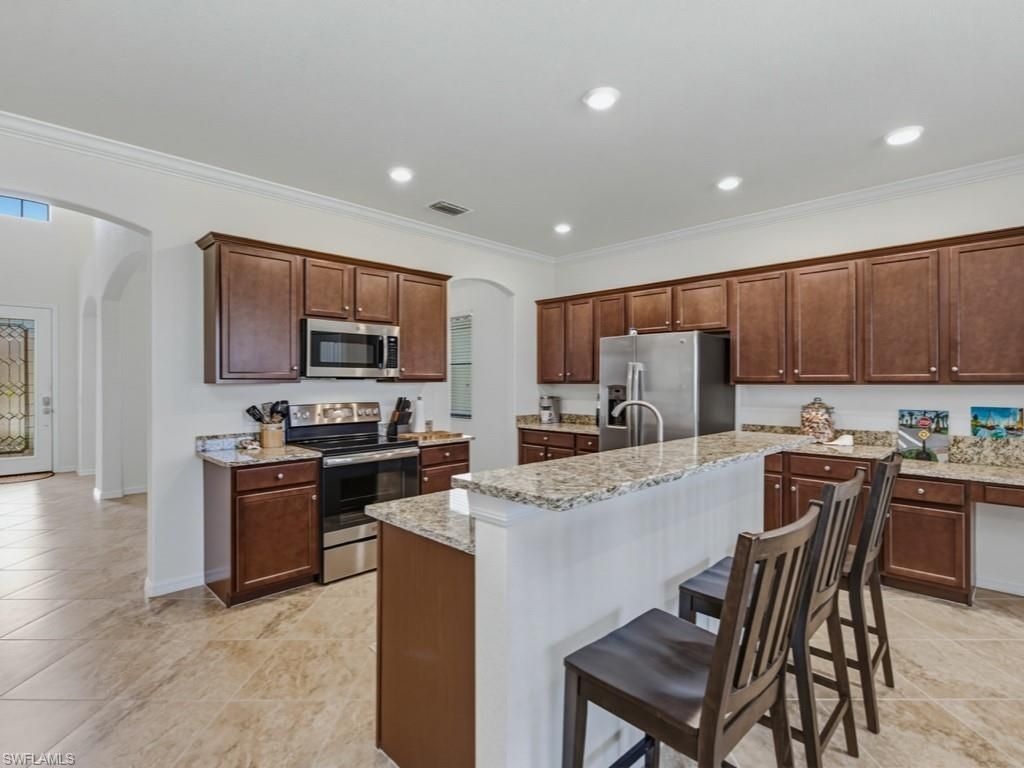 1577 Vizcaya Ln , Naples, FL 34113 Photo