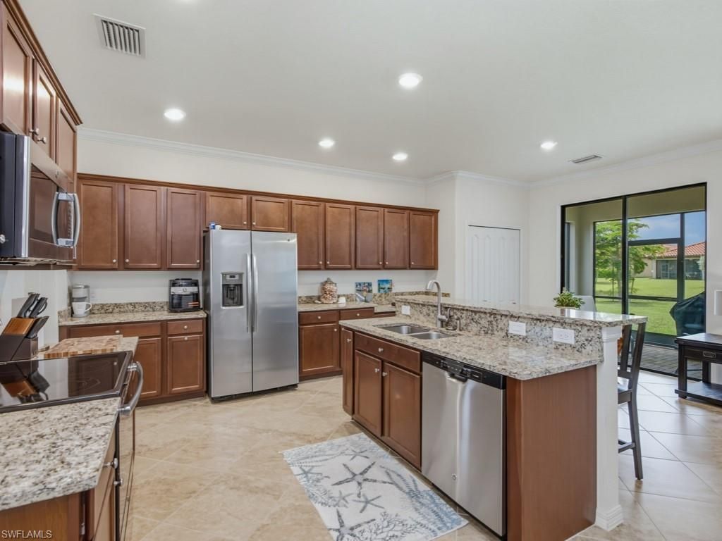 1577 Vizcaya Ln , Naples, FL 34113 Photo