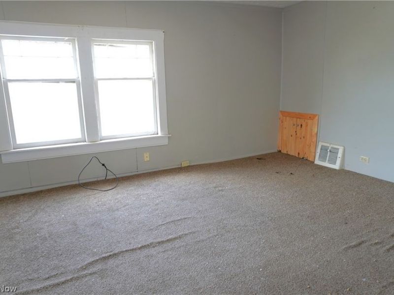 1635 Triplett Boulevard , Akron, OH 44306 Photo 10