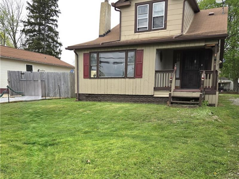 1635 Triplett Boulevard , Akron, OH 44306 Photo 2
