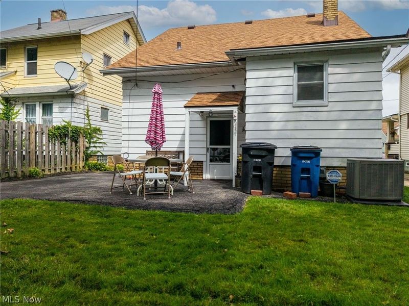 3600 W 128th Street , Cleveland, OH 44111 Photo 8